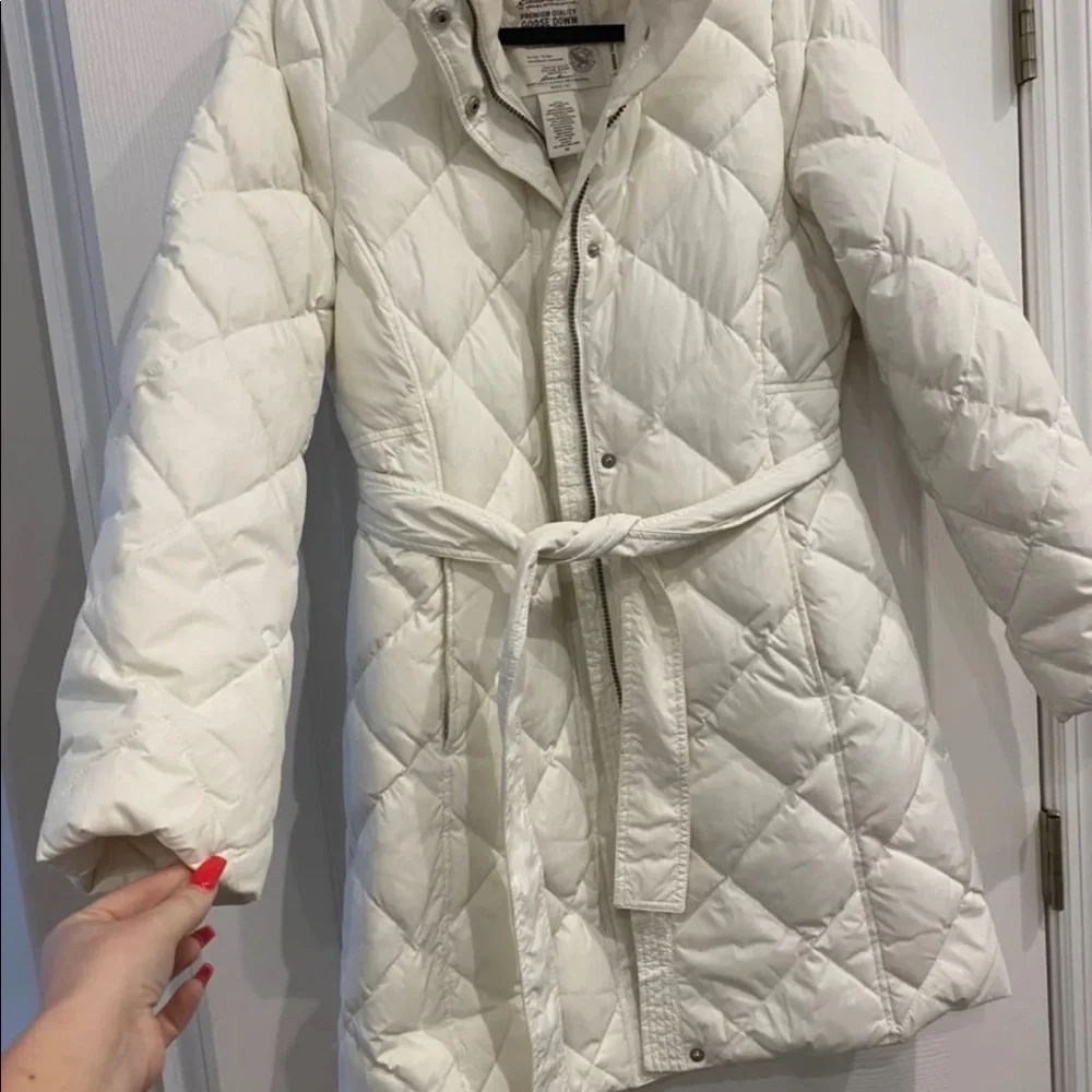 Eddie Bauer Ivory Quilted Belted Puffer Coat